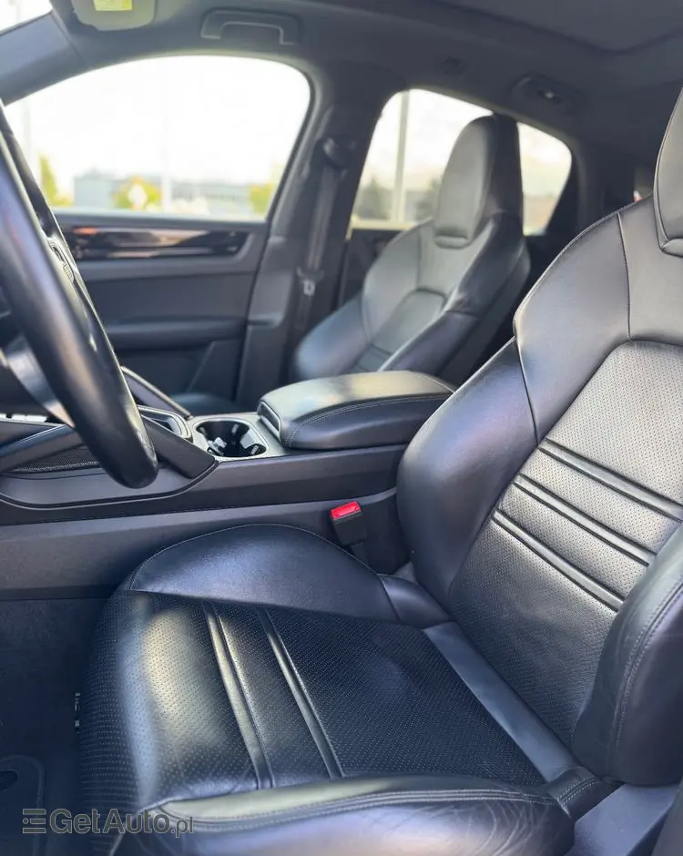 PORSCHE Cayenne Ver-coupe-e--hybrid