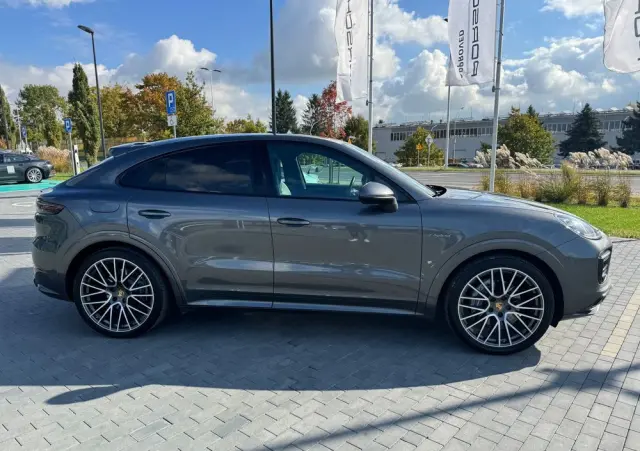 PORSCHE Cayenne Ver-coupe-e--hybrid
