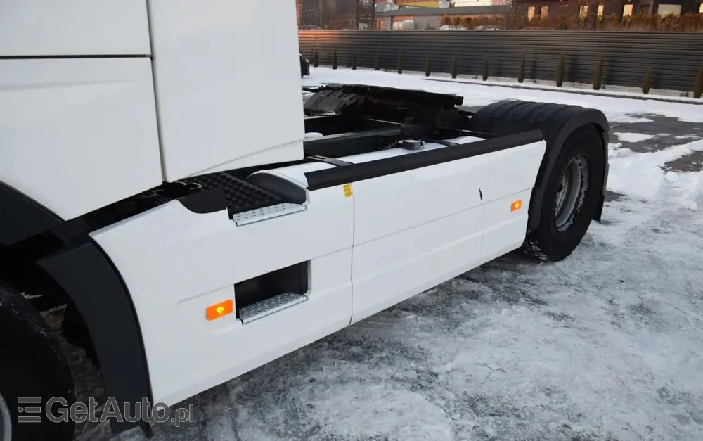 VOLVO FH500 / I-SAVE / EURO 6 / KLIMATYZACJA POSTOJOWA / ACC / LEDY / 2 ZBIORNIKI / FULL SPILERY / SERWISOWANY / SPROWADZONY 