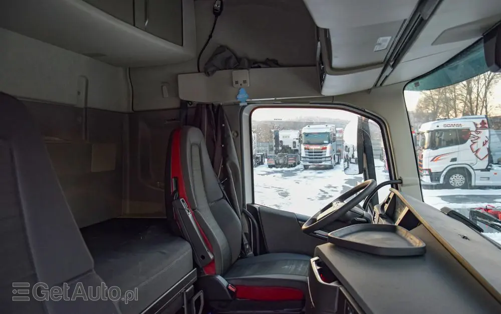 VOLVO FH500 / I-SAVE / EURO 6 / KLIMATYZACJA POSTOJOWA / ACC / LEDY / 2 ZBIORNIKI / FULL SPILERY / SERWISOWANY / SPROWADZONY 