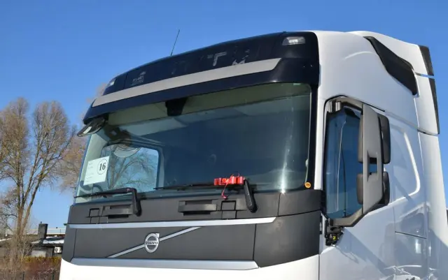 VOLVO FH500 / I-SAVE / EURO 6 / KLIMATYZACJA POSTOJOWA / ACC / LEDY / 2 ZBIORNIKI / FULL SPILERY / SERWISOWANY / SPROWADZONY 