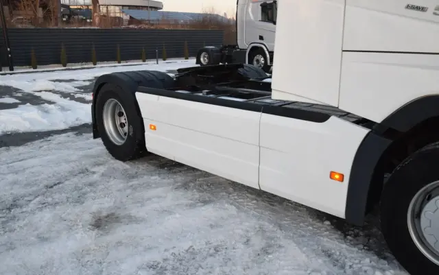 VOLVO FH500 / I-SAVE / EURO 6 / KLIMATYZACJA POSTOJOWA / ACC / LEDY / 2 ZBIORNIKI / FULL SPILERY / SERWISOWANY / SPROWADZONY 