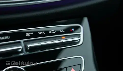 MERCEDES-BENZ Klasa E 