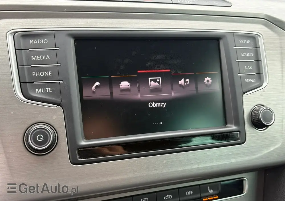 VOLKSWAGEN Passat Variant 1.6 TDI SCR BlueMotion Trendline