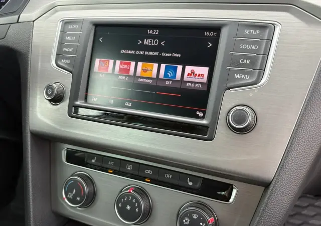 VOLKSWAGEN Passat Variant 1.6 TDI SCR BlueMotion Trendline