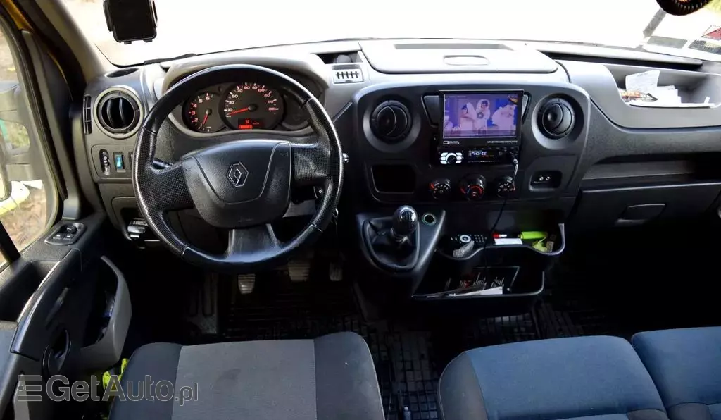 RENAULT Master 