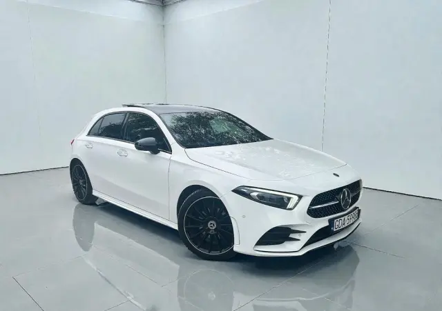 MERCEDES-BENZ Klasa A 200 4-Matic AMG Line 8G-DCT