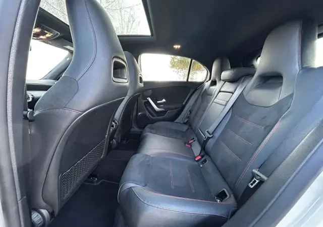 MERCEDES-BENZ Klasa A 200 4-Matic AMG Line 8G-DCT