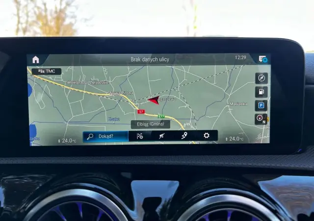 MERCEDES-BENZ Klasa A 200 4-Matic AMG Line 8G-DCT