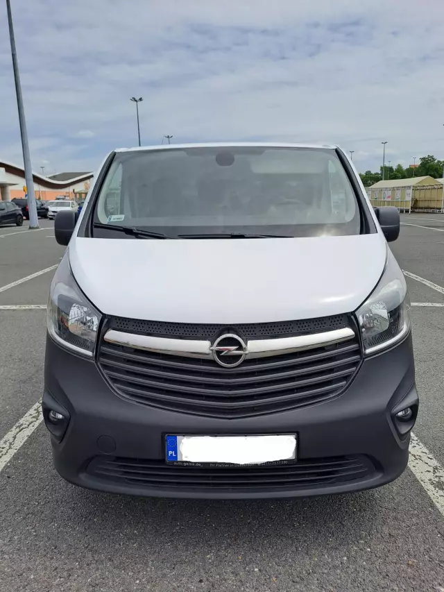 OPEL Vivaro 