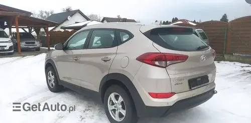 HYUNDAI Tucson 