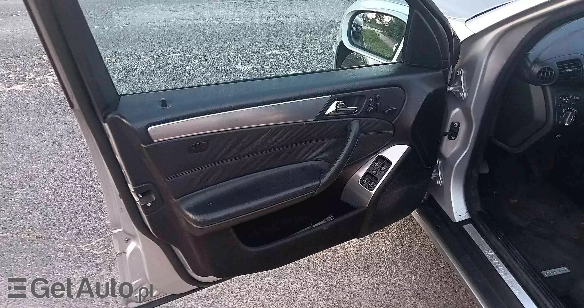 MERCEDES-BENZ Klasa C 320 T 4Matic Avantgarde Sport Edition