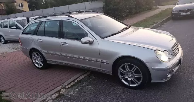 MERCEDES-BENZ Klasa C 320 T 4Matic Avantgarde Sport Edition