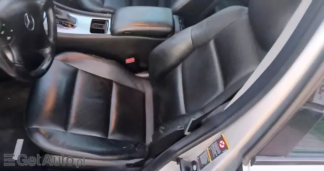 MERCEDES-BENZ Klasa C 320 T 4Matic Avantgarde Sport Edition