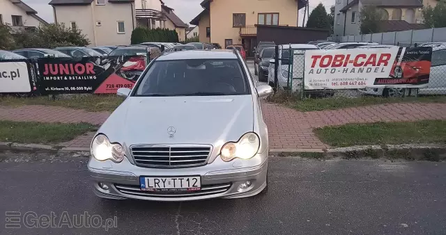 MERCEDES-BENZ Klasa C 320 T 4Matic Avantgarde Sport Edition