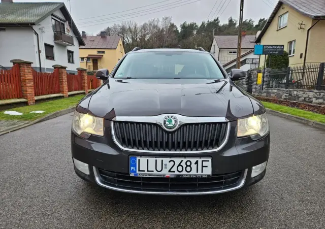 SKODA Superb 2.0 TDI DSG Elegance