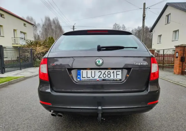 SKODA Superb 2.0 TDI DSG Elegance