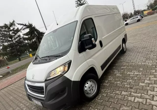 PEUGEOT Boxer 