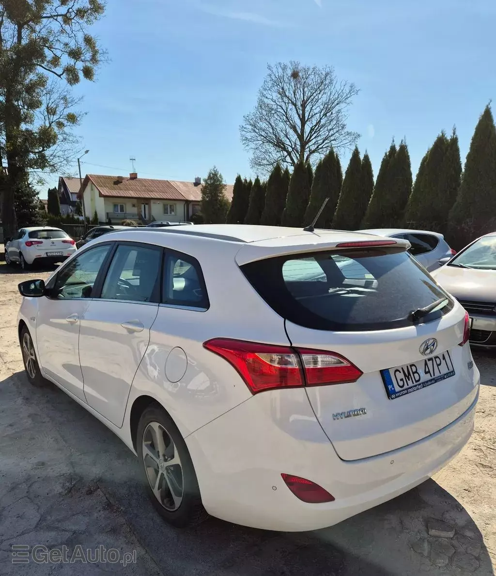 HYUNDAI I30 