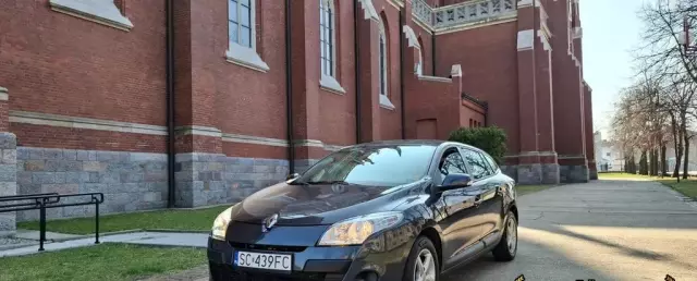 RENAULT Megane 
