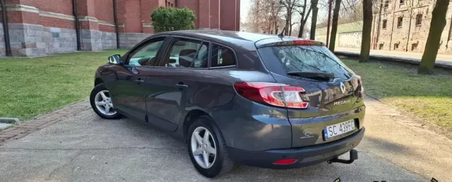 RENAULT Megane 