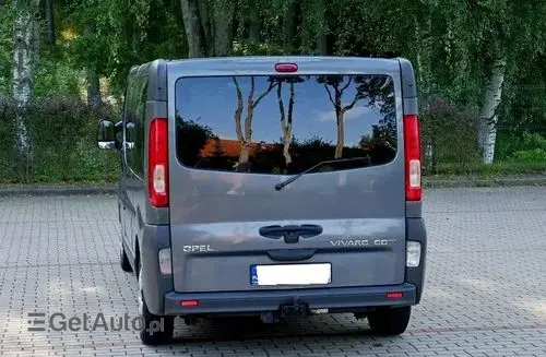 OPEL Vivaro 