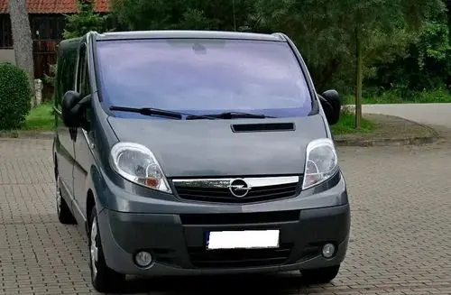 OPEL Vivaro 