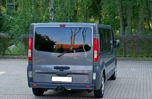 OPEL Vivaro 