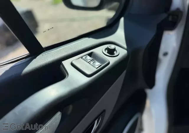 RENAULT Traffic TECH 