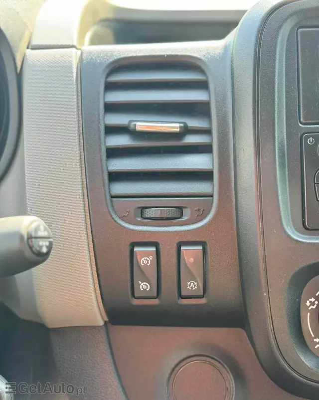 RENAULT Traffic TECH 