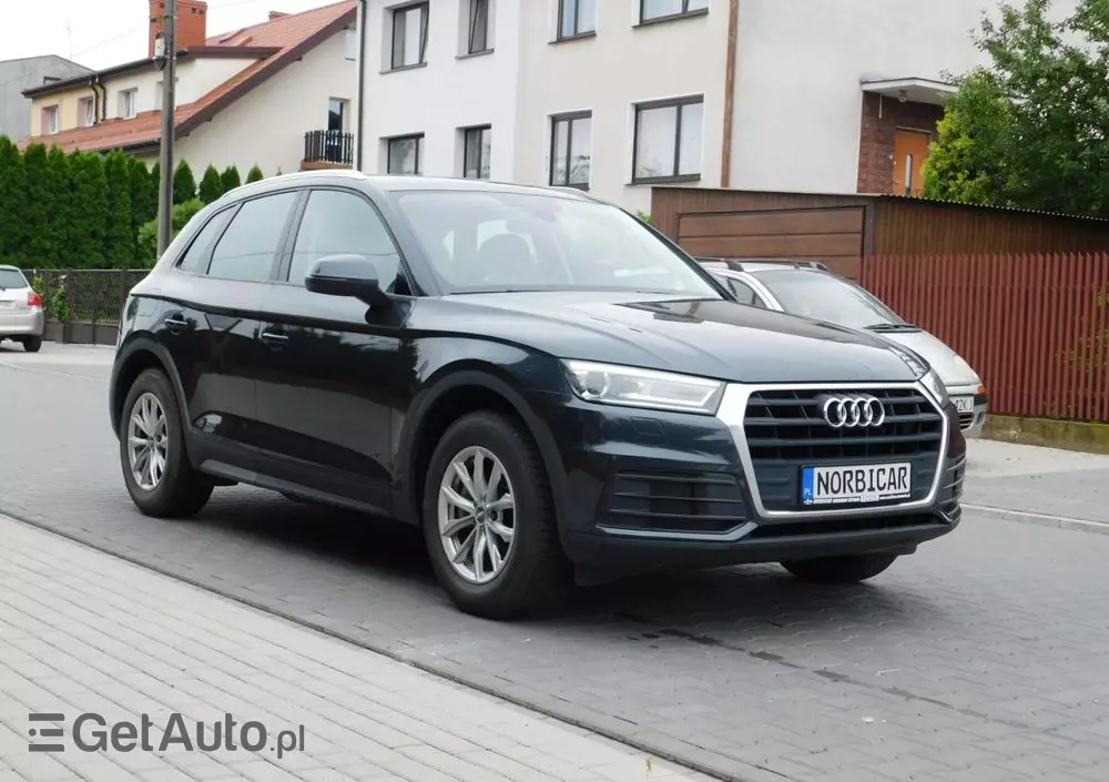 AUDI Q5 2.0 TDI Design