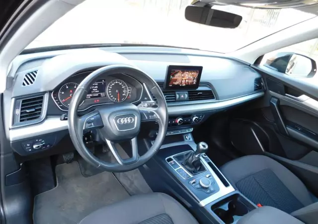 AUDI Q5 2.0 TDI Design