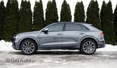 AUDI SQ8 