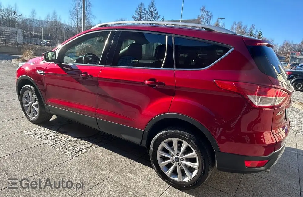 FORD Kuga 1.5 EcoBoost 2x4 Titanium