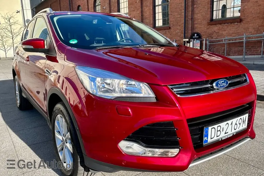 FORD Kuga 1.5 EcoBoost 2x4 Titanium