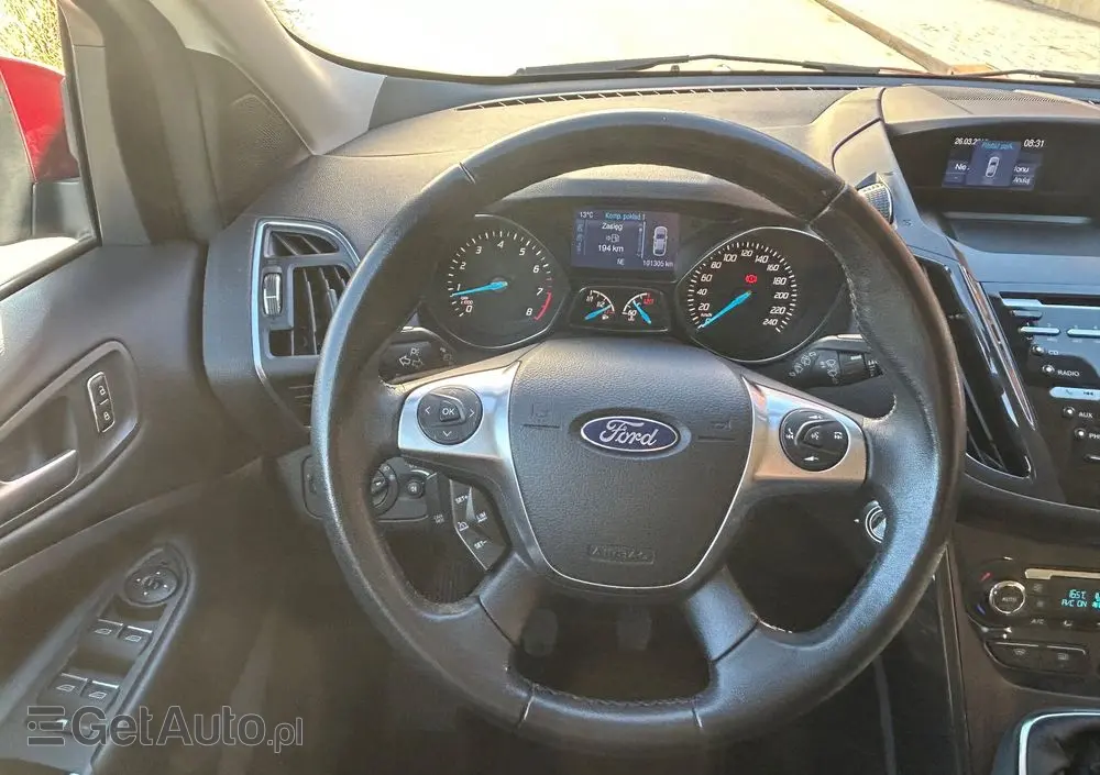 FORD Kuga 1.5 EcoBoost 2x4 Titanium