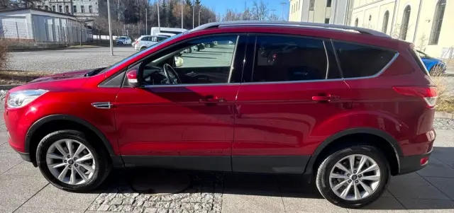 FORD Kuga 1.5 EcoBoost 2x4 Titanium