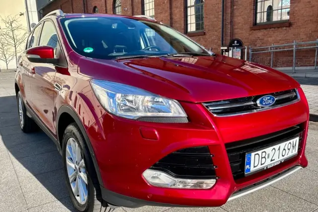FORD Kuga 1.5 EcoBoost 2x4 Titanium