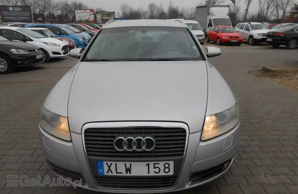 AUDI A6 