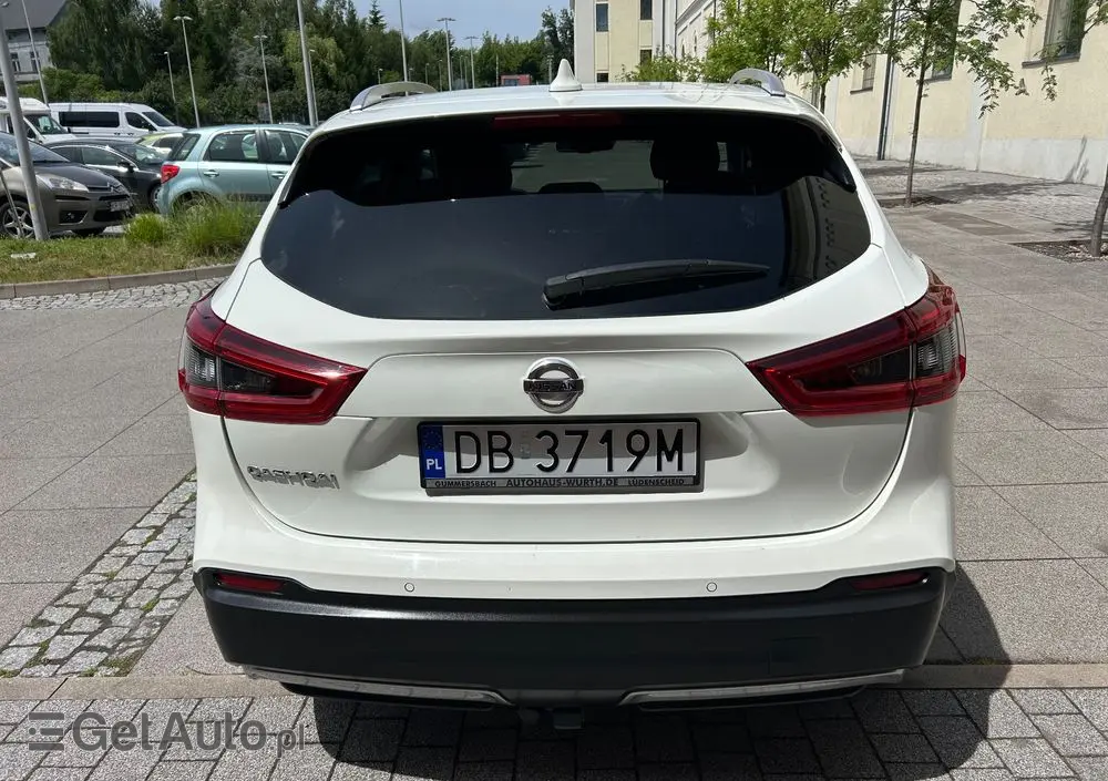 NISSAN Qashqai 1.3 DIG-T Tekna DCT