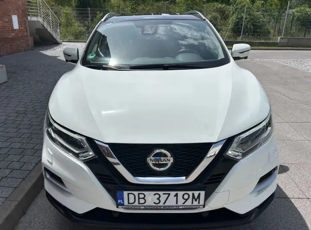 NISSAN Qashqai 1.3 DIG-T Tekna DCT