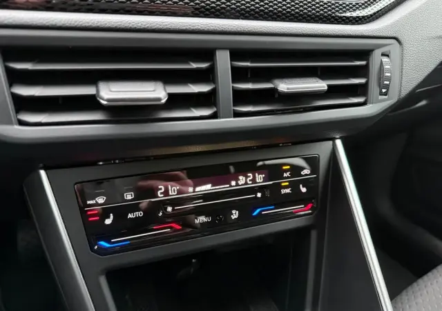 VOLKSWAGEN Taigo 1.0 TSI Life Plus DSG