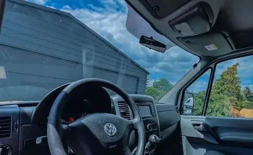 VOLKSWAGEN Crafter 