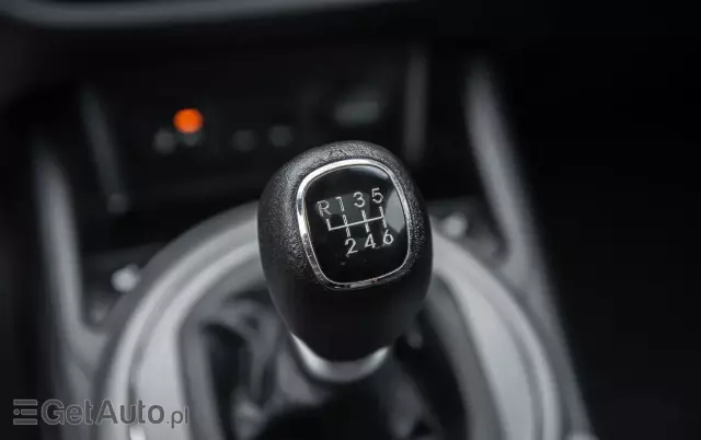 KIA Sportage 1.7 CRDI Business Line L 2WD