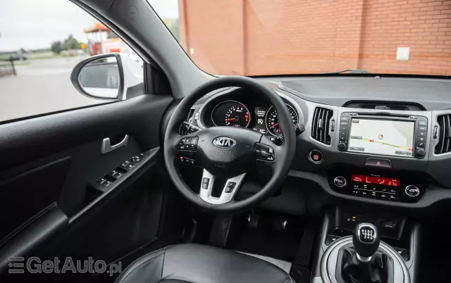 KIA Sportage 1.7 CRDI Business Line L 2WD