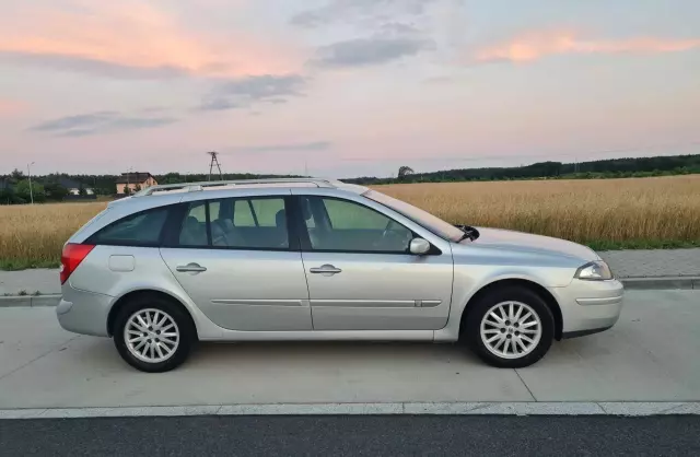 RENAULT Laguna 1.9 dCi (120 KM)