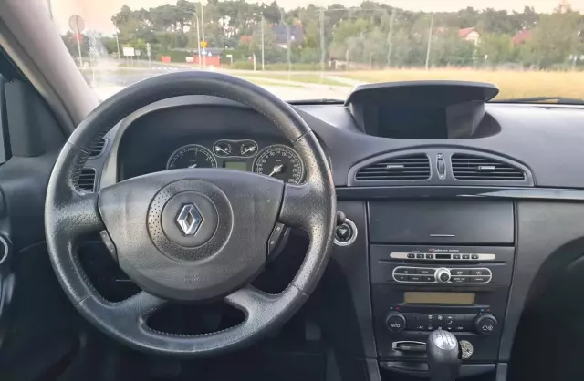 RENAULT Laguna 1.9 dCi (120 KM)