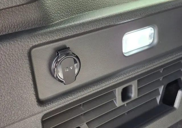 VOLKSWAGEN Caddy 2.0 TDI Style DSG