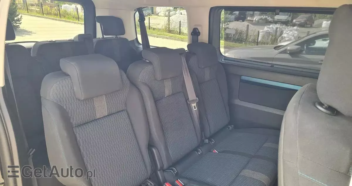 PEUGEOT Traveller L2 2.0 BlueHDi 150 Business VIP