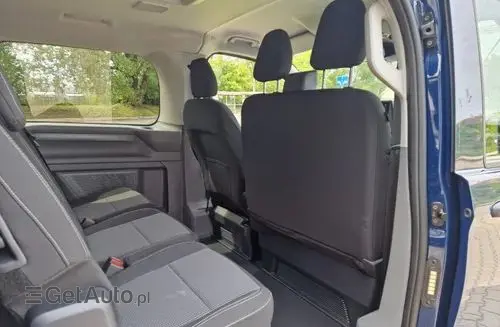 VOLKSWAGEN Caravelle 